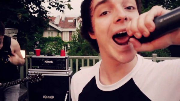 Chunk! No, Captain Chunk! Signs To Fearless Records